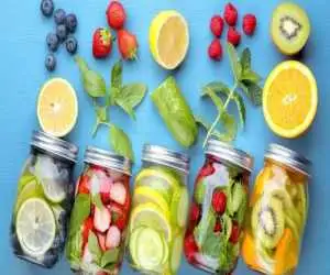 نوشیدنی های دتاکس واقعاً سموم بدن را دفع می کنند؟