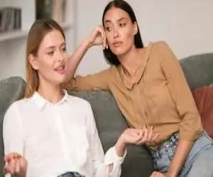 5 سؤالی که آدم های حسود زیاد می پرسند