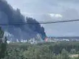 حمله شبانه پهپادی به یک پالایشگاه نفت ؛ آتش سوزی مهیب ادامه دارد