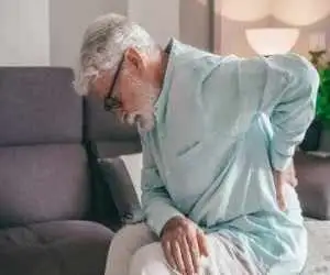 یک علت کمردردی که خوب نمی شود