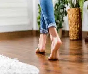 بعد از غذا بنشینیم یا راه برویم؟  -  معجزه چند دقیقه پیاده روی سبک