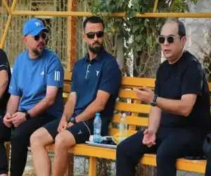 نخستین عکس از سرمربی سابق بعد از جدایی ناگهانی