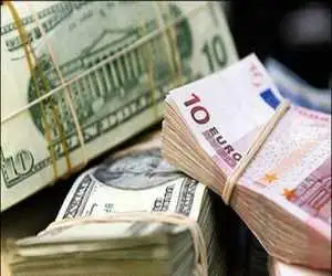 دلار و درهم بالا رفت؛ یورو و یوان افت کرد  -  قیمت جدید انواع ارزها در مرکز مبادله