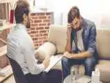 این جمله ها را به فرد مضطرب نگویید؛ حالش را بدتر می کند