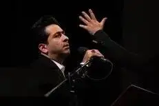 آقای خواننده:  وقتی می بینن فحش به حکومت ندادیم به ما فحش می دهند