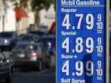 آمریکایی ها در تعطیلات روز کارگر با رکورد قیمت بنزین روبه رو شدند