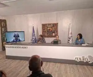 هادی خانیکی، احمد دهقان و عبدالجواد موسوی از  جلال آل احمد می گویند -  محمدحسین دانایی: این یادداشت ها صورت بدون حجاب آل احمد است