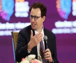 درخواست جالب مدیرعامل آنتروپیک از غول های فناوری  -  ترمز هوش مصنوعی را بکشید!