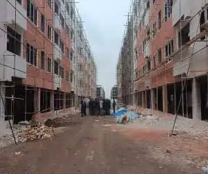 رونمایی از اولویت مسکنی وزارت راه  -   مردم با گفتاردرمانی معطل شده اند