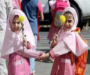 زمان جشن شکوفه ها تغییر کرد  -  کاهش جمعیت کلاس  اولی ها