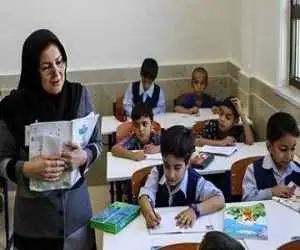 تصمیم گیری درمورد تعطیلی مدارس به آموزش و پرورش واگذار شد