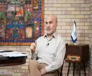 انتقاد تند فرشاد مومنی به آمارهای رسمی بیکاری  -  تنها یک سوم جمعیت در سن کار شاغل هستند