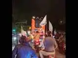 حرکت تحسین برانگیز کاروان خودرویی هنگام عبور از مقابل بیمارستان  -  ویدئو