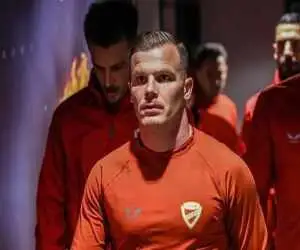 بازیکنی که تارتار نمی خواست، اما هنوز قراردادش پابرجاست   -  مقصر قرارداد جالب بازیکن مجارستانی کیست؟