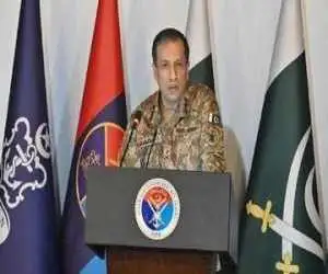 ارتش پاکستان: روابط ما با ایران بسیار راهبردی و مولفه پیشبرد میانجی گری است -  پیمان سه جانبه دفاعی هیچ گونه جاه طلبی منطقه ای ندارد