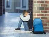 چرا با غریبه ها راحت تر درد دل می کنیم تا با خانواده؟