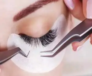 کاشت مژه و یک دردسر عجیب؛ انگل هایی که سراغ چشم می آیند