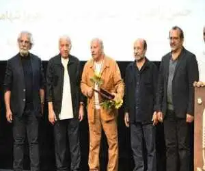 تجلیل از پیشکسوتان صدا با حضور اصغر فرهادی -  تصویر دیده می شود اما صدا در خاطره ها می ماند