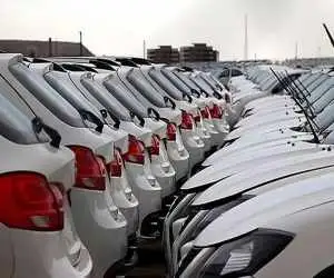 پژو 207، تارا، رانا و سورن چقدر گران شدند؟  -  دو خودروی مونتاژی تا 100 میلیون تومان افت کردند؛ جدول قیمت ها