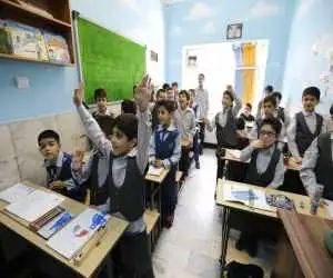 2میلیون تومان تشویق ماهانه بازگشت به مدرسه