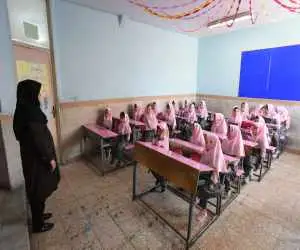 قوانین ابلاغی به مدارس  بازبینی خواهد شد