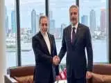 مذاکره عراقچی و فیدان درمورد هرمز - هشدار درمورد پیامدهای پیمان شکنی آمریکا -  مذاکره وزیر خارجه ایران با مالزی، الجزایر و مقام های سازمان ملل + تصاویر