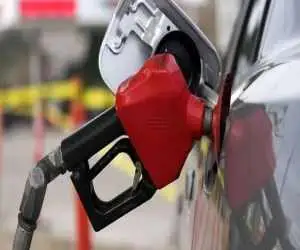 این افراد دیگر نمی توانند از کارت سوخت جایگاه استفاده کنند  -  رمز 1111 کارت آزاد جایگاه های سوخت حذف شد  -  