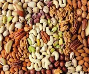 آجیل این دارایی استراتژیک در شیراز؛ دانه ای چند؟  -  آیا آجیل هم از سبد خانوار حذف می شود؟