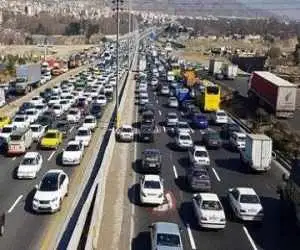 محدودیت تردد در جاده های شمال از 9 مهر  -  چالوس جمعه یک طرفه می شود  -  ممنوعیت تردد موتورسیکلت و کامیون در محورهای شمالی