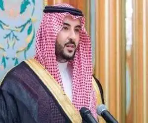 در پی تحولات منطقه؛ وزیر دفاع عربستان با وزرای دفاع آمریکا و فرانسه گفتگو کرد