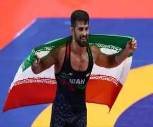 خروج یونس از شکم نهنگ بی اعتمادی؛ همه را کنار زد و به طلا رسید