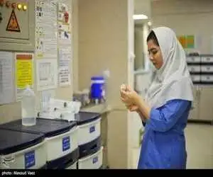 استعفای پرستاران زیر فشار حقوق 28 میلیونی؛ 70 هزار پرستار خانه نشین هستند  -  مردم خدمات پرستاری مناسب نمی گیرند و خسارت ها تا حد مرگ پیش می رود