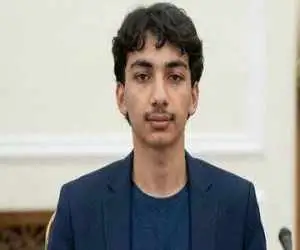 راز موفقیت رتبه دوم علوم تجربی -  معدل (آروین حسینی) در پایه یازدوهم و دوازدهم چند بود؟ -  جنگ را رها کردم و در 20 روز آخر با تلاش مضاعف درس خواندم