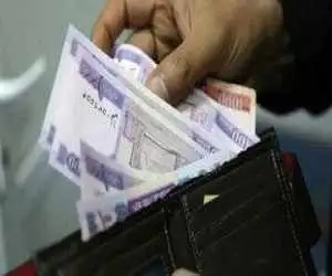 نماینده مجلس : دولت مکلف است که فوق العاده خاص را به کارکنان پرداخت کند