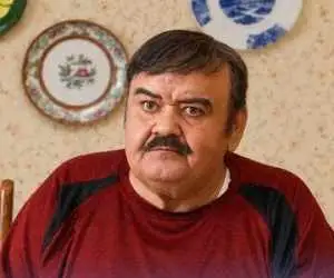 ماه عسل با اکبر عبدی جای (دیوار دفاعی) را می گیرد؛ به زودی در روزهای فرد از شبکه سه