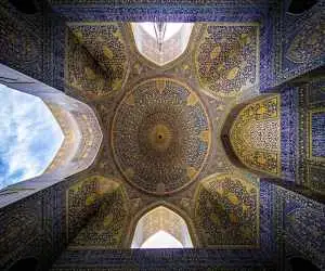 در اینجا پا نکوبید؛ هشدار درمورد آسیب به مسجدجامع عباسی