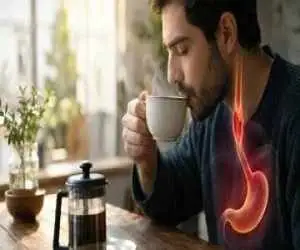 نوشیدنی خیلی داغ چه بلایی سر مری می آورد؟ یافته تازه درمورد خطر سرطان