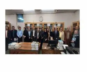 اهدای کتابخانه شخصی زنده یاد دکتر داور شیخاوندی به کتابخانه دانشکده علوم اجتماعی