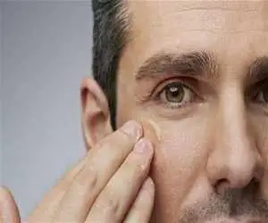با خشکی پوست در پاییز چه کنیم؟؛ 6 راه حل  خانگی برای نرمی و لطافت پوست