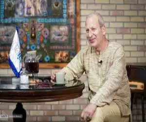 چت تصادفی رامین ناصرنصیر در یاهومسنجر با یک مکزیکی و آموختن زبان اسپانیایی