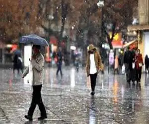 پیش بینی بارش های پاییزی در تهران تا 17 آبان  -  باران و طوفان در راه تهران  -  احتمال برف پاییزی در ارتفاعات پایتخت