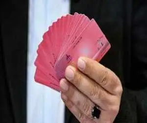 توقیف خودروی حامل سوخت قاچاق توسط پلیس؛ یک مخزن دست ساز جاساز شده و 176 عدد کارت سوخت داشت