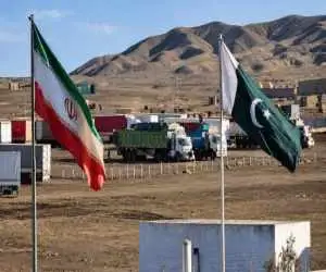 توقف 3000 کامیون در مرز پاکستان؛ علت توقف یک ماهه چیست؟