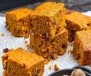 این کیک اسکاروایلند رژیمی را بدون روغن و آرد بپزید