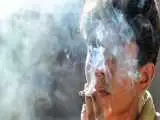 مصرف سیگار و ویپ  در مدارس  صفر نیست 