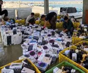 آگهی فروش آیفون های 18 از آب گرفته شده  از 30 میلیون تا یک میلیارد تومان - رییس اتحادیه موبایل: هیچ گونه گوشی این چنینی وارد بازار کشور نشده