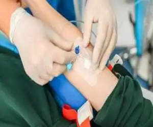 پوشش بیمه  سلامت خدمات دندانپزشکی افزایش یافت  -  کورتون و سرم های تزریقی از بیمه حذف شد