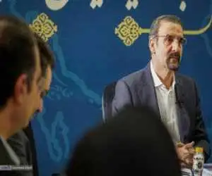 مهدی سنایی: ایران و ایران شناسی کار دل است  -  در جنگ های 12 و 40 روزه روح ایستادگی ایرانیان متجلی شد