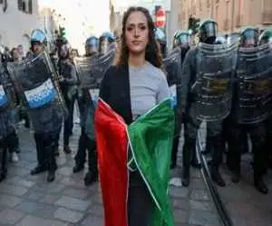 زمستان خشم در اروپا؛ از درگیری های خیابانی در بارسلونا و تیرانا تا بحران اعتماد به رهبران اتحادیه اروپا به روایت تصاویر