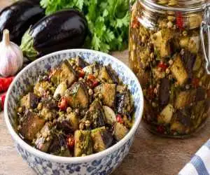 ترشی بادمجان با پوست بدون له شدن
